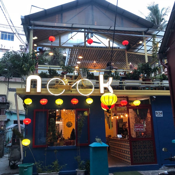 Foto diambil di Nook Cafe &amp; Bar oleh An M. pada 9/28/2018