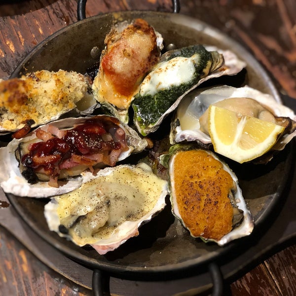 The Oyster Bar Kobe - 中 央 区, 兵 庫 県