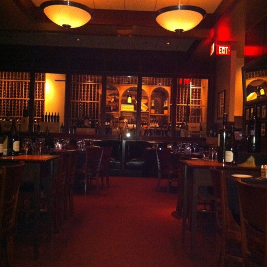 3/18/2013에 Chris A.님이 Sullivan&#39;s Steakhouse에서 찍은 사진