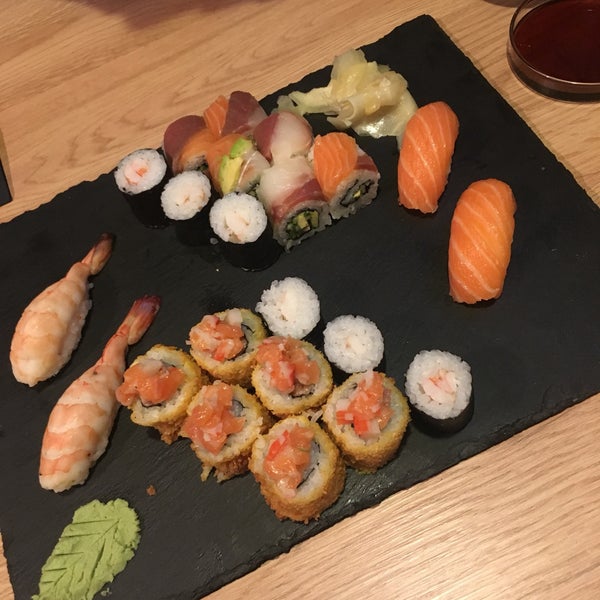 Photo taken at Sushi Lab by Bedia on 11/4/2018