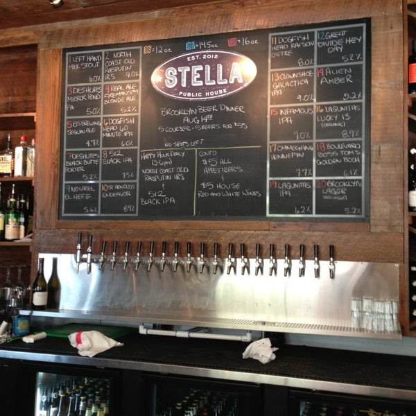 Снимок сделан в Stella Public House пользователем Jen S. 8/8/2013