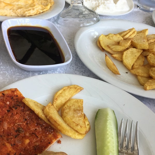 Photo taken at Mozaik Şelale  Harbiye Restaurant by 👑👒CimCimee . on 8/25/2019