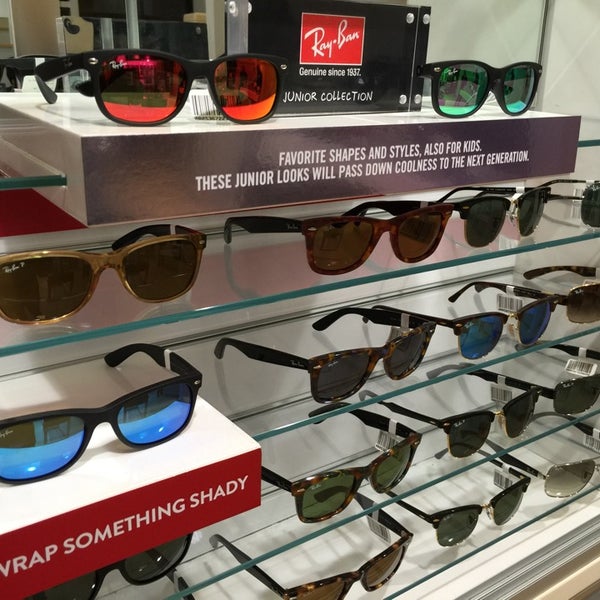 Sunglass Hut - Greenwich Village - 510 