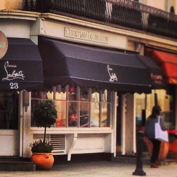 christian louboutin motcomb street