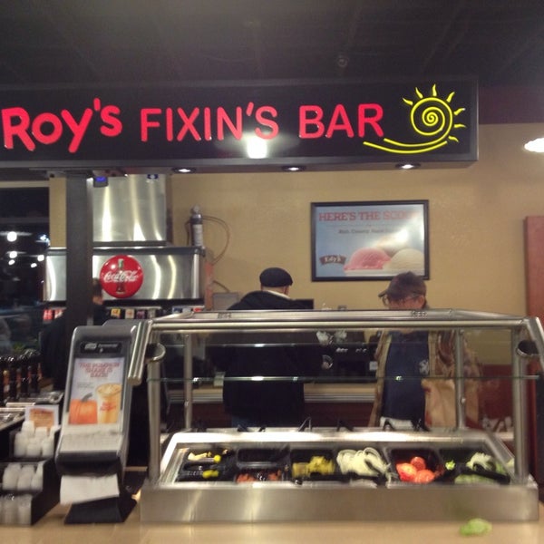Photo taken at Roy Rogers by Gerald A. on 10/20/2013