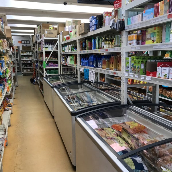 Quality Groceries Grocery Store in Glen Waverley