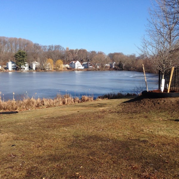 Chandler Pond Brighton 3 tips from 114 visitors