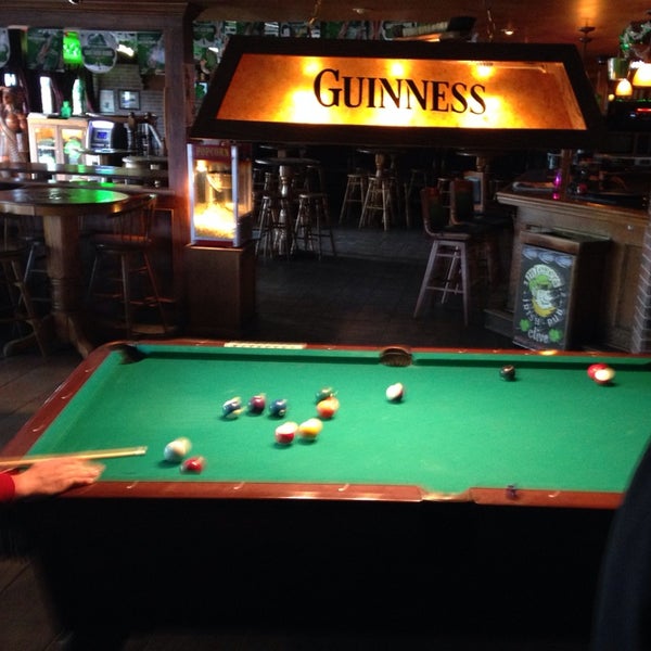 Снимок сделан в Mickey&#39;s Irish Pub пользователем Emily C. 3/9/2014