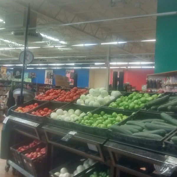 Photos at Walmart Express Morelia, Michoacán de Ocampo