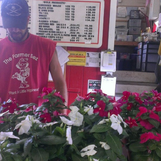 Meadows Farms Nurseries & Landscaping Flower Store
