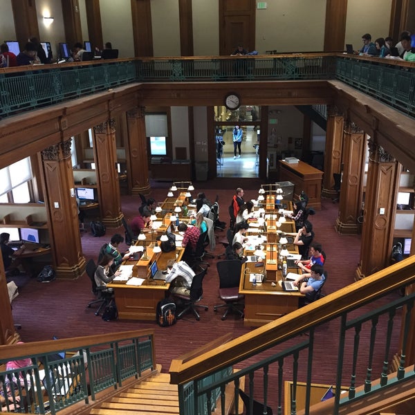 Lind Hall College Technology Building in University