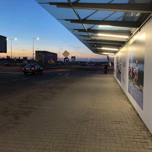 Снимок сделан в Аэропорт Познань-Лавица (POZ) пользователем Kenneth M. 12/20/2019