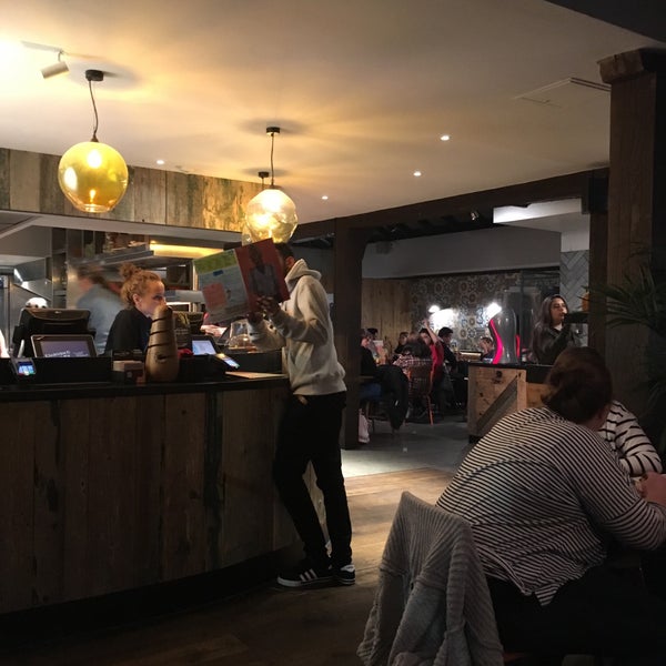 Photo taken at Nando&#39;s by Ian T. on 10/8/2018