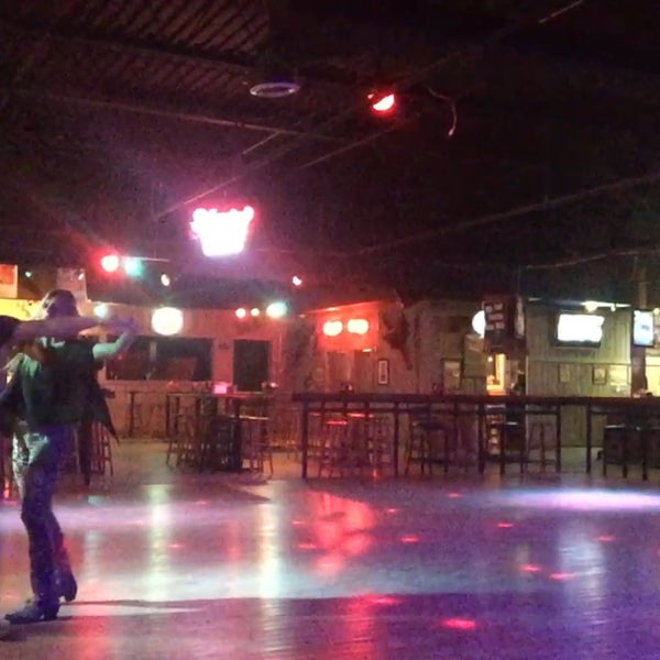 Thursday night is perfect to practice.. Empty floor.... YouTube Video here http://youtu.be/1g5zfGPJGXU