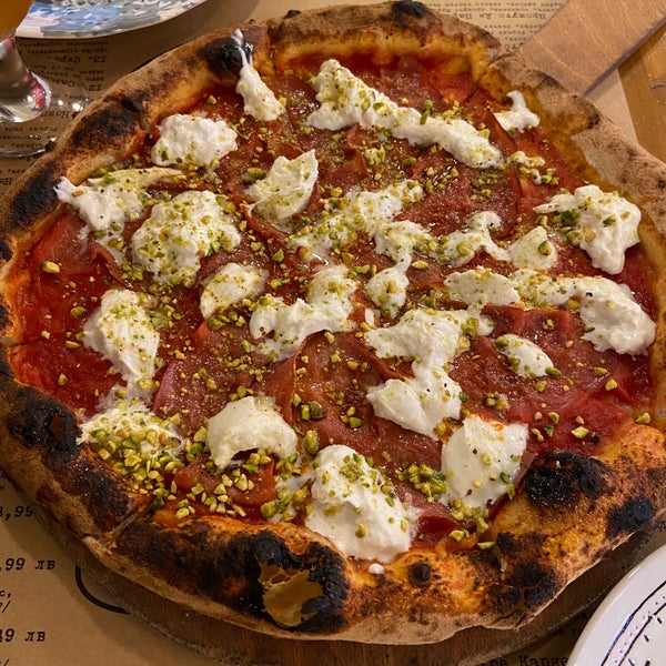 Foto tomada en Franco&#39;s Pizza  por Bella G. D. el 6/13/2020