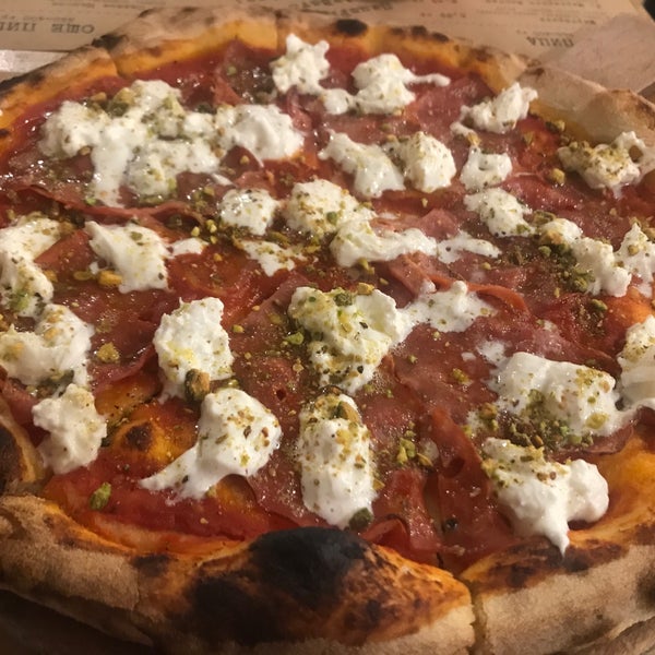 12/2/2019にBella G. D.がFranco&#39;s Pizzaで撮った写真