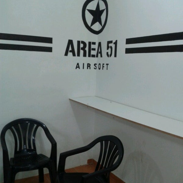 ÁREA 51 AIRSOFT  Conheça as armas de airsoft do Área 51 em Curitiba