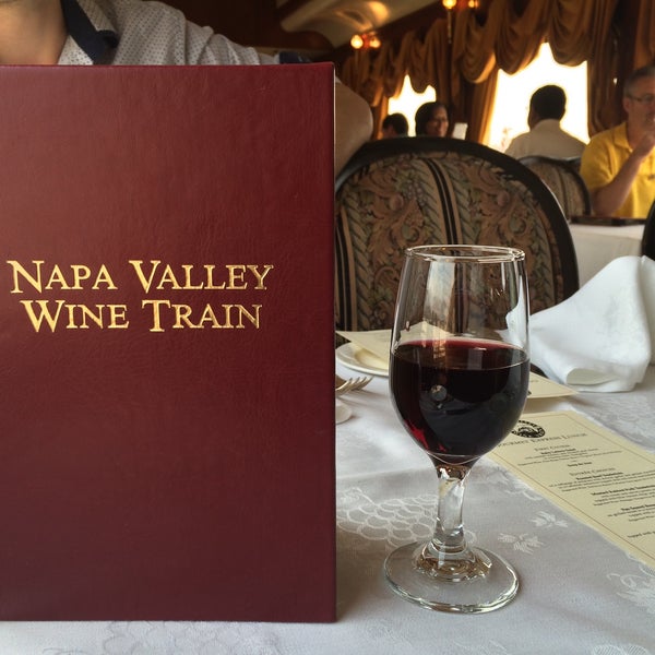 Снимок сделан в Napa Valley Wine Train пользователем Nicole S. 8/17/2015