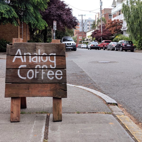 Photo taken at Analog Coffee by Matt on 5/21/2018