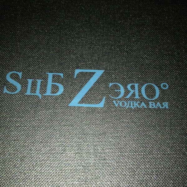 Foto diambil di Sub Zero Vodka Bar oleh Breezy K. pada 3/23/2013