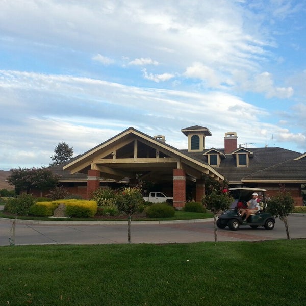 Foto tomada en Coyote Creek Golf Club  por Frances Y. el 9/3/2013