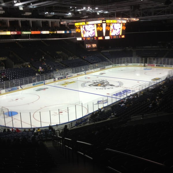 Foto diambil di Stockton Arena oleh Ralph B. pada 1/26/2013