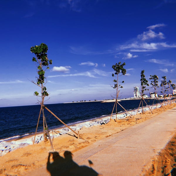 Anjung Pantai Seberang Takir Kuala Terengganu Tatil Koyu Da Fotograflar