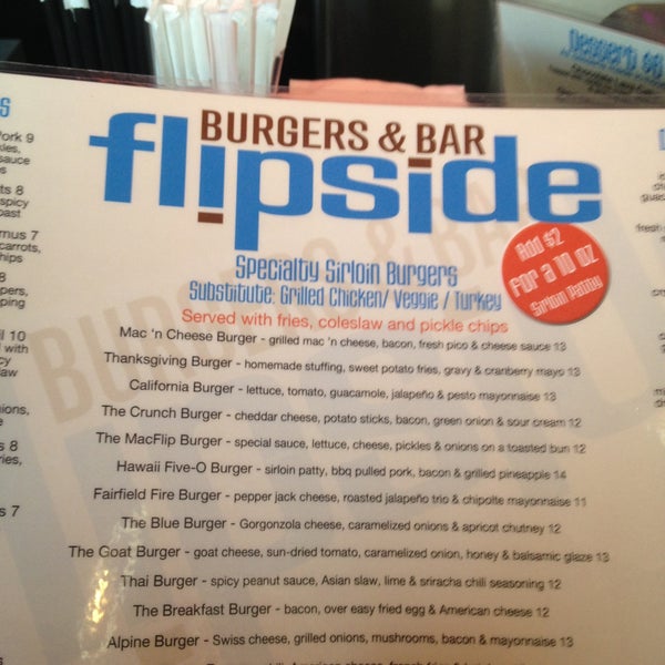 Foto scattata a Flipside Burgers &amp; Bar da Ron B. il 4/21/2013