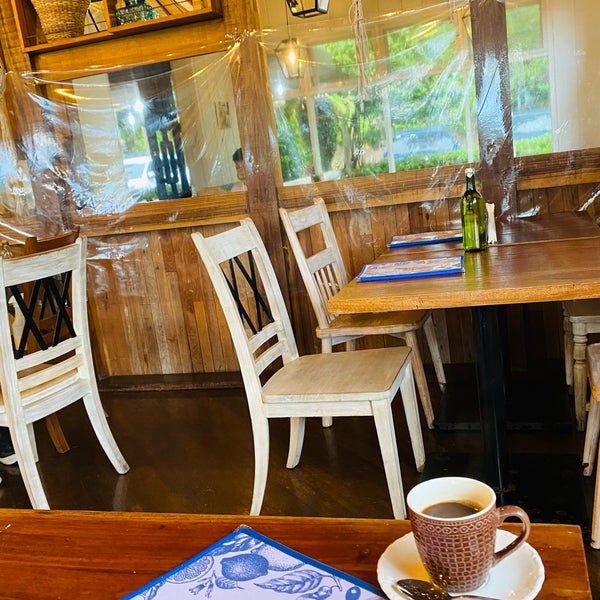 Kitchen bodrum. Греческая таверна йоргос. Greek taverna красная поляна. Крит таверны. Рестораны таверны в греции.