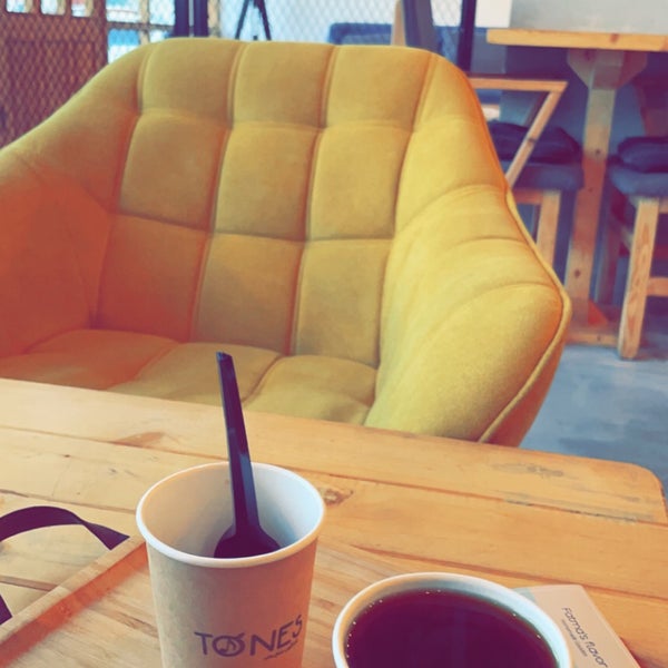1/20/2022 tarihinde A💕ziyaretçi tarafından Tones Coffee'de çekilen fotoğraf