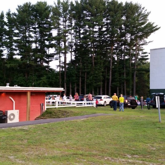 Снимок сделан в Northfield Drive-In пользователем John J. 7/19/2014