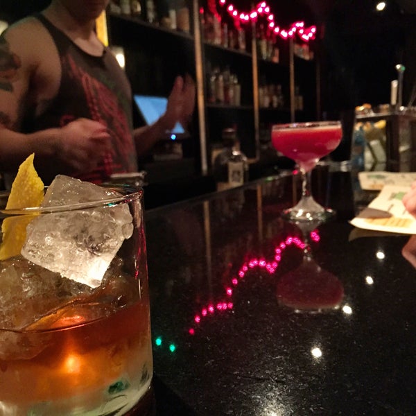Foto tirada no(a) The Franklin Bar por Jeremy M. em 9/6/2015