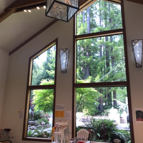 Gualala Arts Center Art Gallery in Gualala