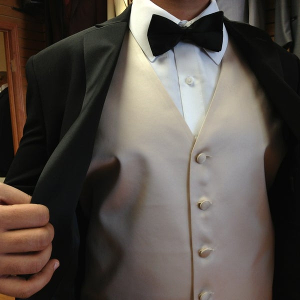 tuxedo shop bayside