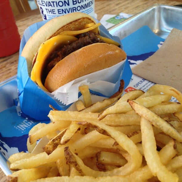 Photo taken at Elevation Burger by Chadwick 😎 on 3/26/2013