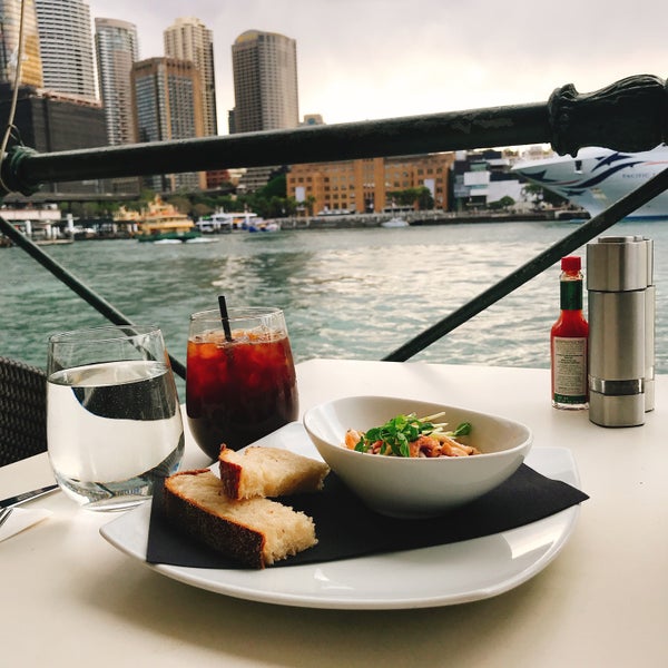 Photo taken at Sydney Cove Oyster Bar by Heejeong K. on 9/24/2017