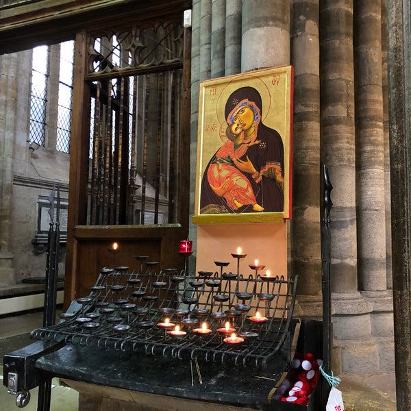 Foto scattata a Cattedrale di Exeter da Naif . il 7/21/2018