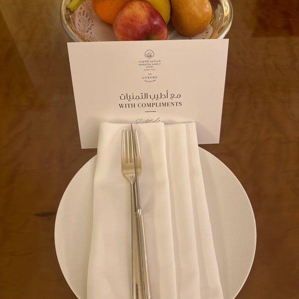 Foto diambil di Sheraton Kuwait, a Luxury Collection Hotel oleh Araik pada 2/27/2024