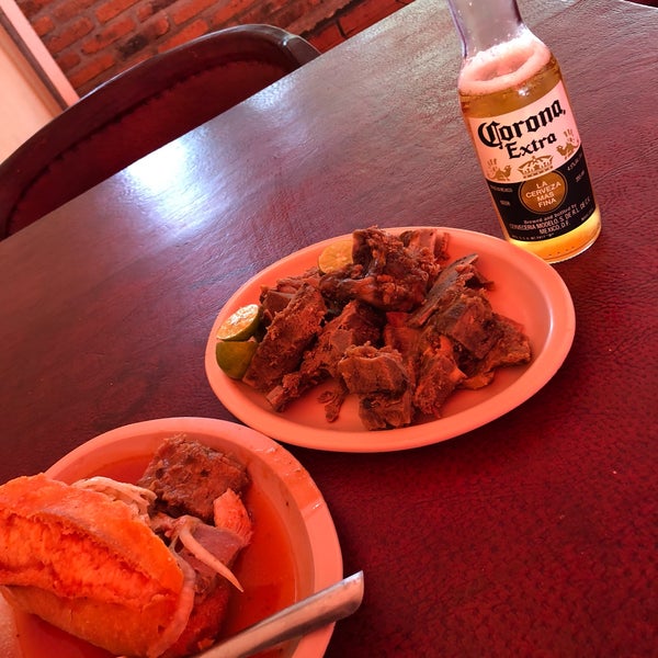 Tortas Ahogadas Zamora Restaurante mexicano en Tlaquepaque