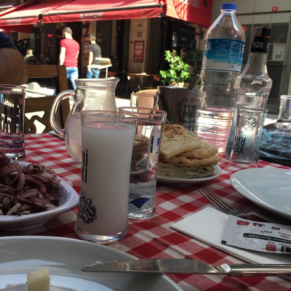 Photo taken at Eski Babel Ocakbaşı Restaurant by Taner A. on 6/18/2019