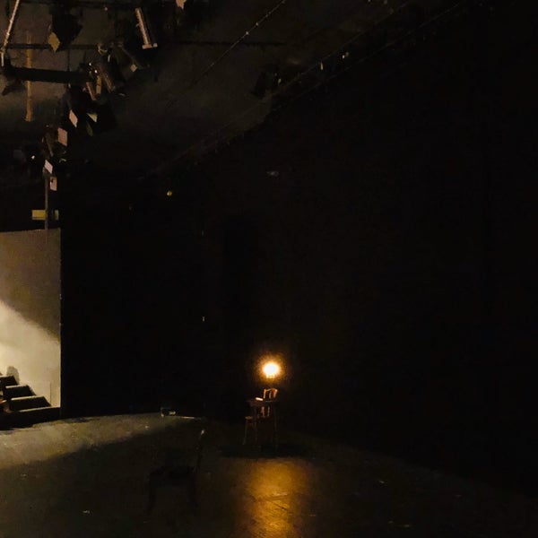 10/12/2019 tarihinde Olga К.ziyaretçi tarafından Молодёжный театр на Фонтанке'de çekilen fotoğraf