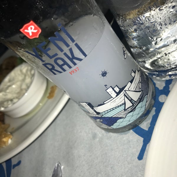 รูปภาพถ่ายที่ ÇimÇim Restaurant โดย Derin G. เมื่อ 9/9/2017