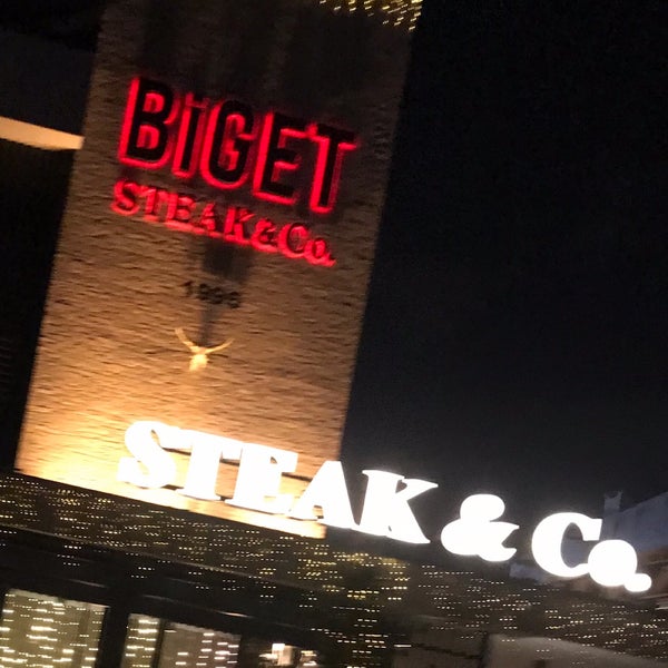 Foto tirada no(a) BİGET Steak&amp;co. por M.Cengiz72 em 7/29/2019