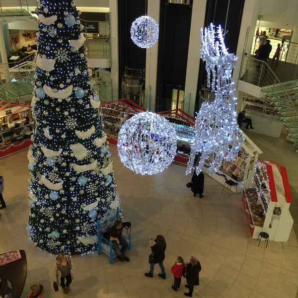 Foto diambil di Leto Mall oleh Denis . pada 12/14/2014