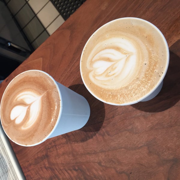 2/8/2016にEsti R.がC+M (Coffee and Milk) at LACMAで撮った写真