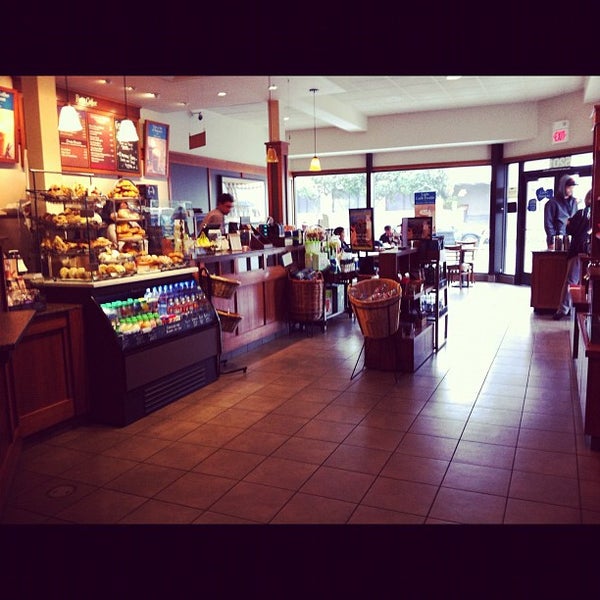 Photo taken at Peet&#39;s Coffee &amp; Tea by Malcolm J. on 6/18/2012