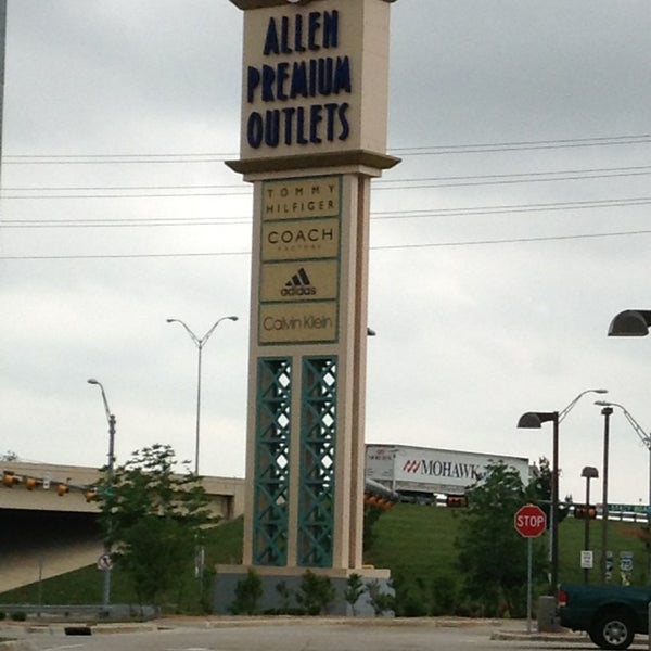 Allen Premium Outlets - Outlet Mall in Allen