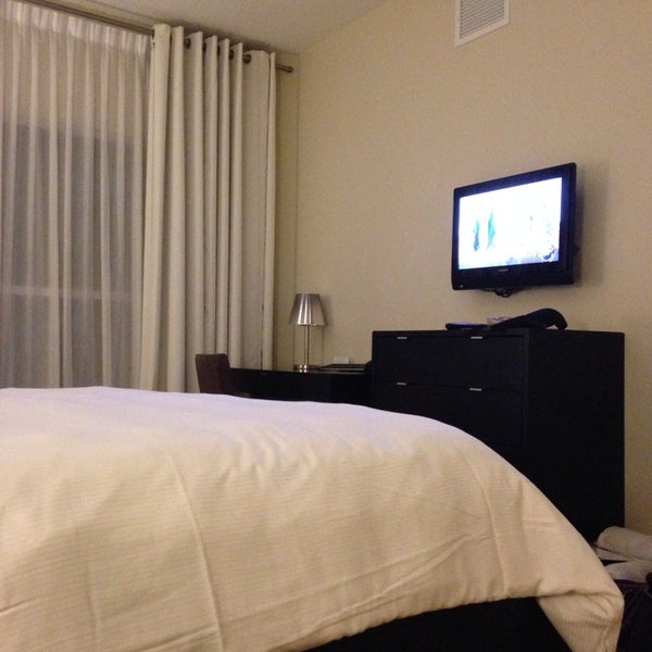 9/15/2013 tarihinde Hugo B.ziyaretçi tarafından Melia Orlando Suite Hotel at Celebration'de çekilen fotoğraf