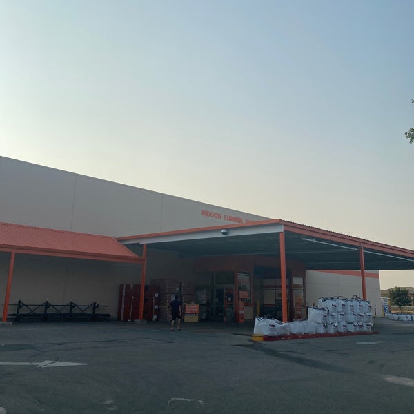 The Home Depot Ferretería en Bakersfield