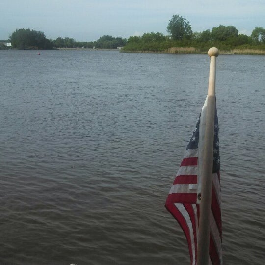 Grand Isle Marina Harbor or Marina